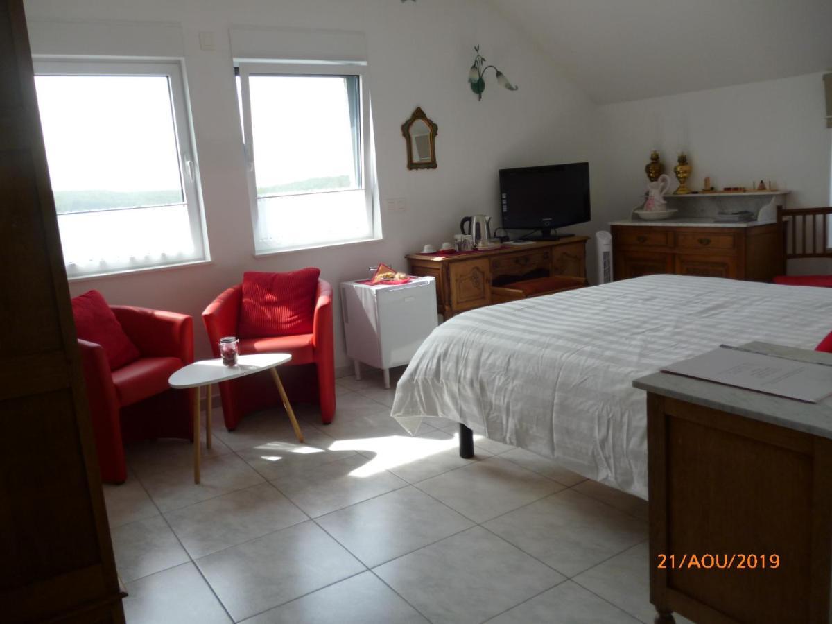 Le Sart-Belles Bed & Breakfast Eksteriør bilde
