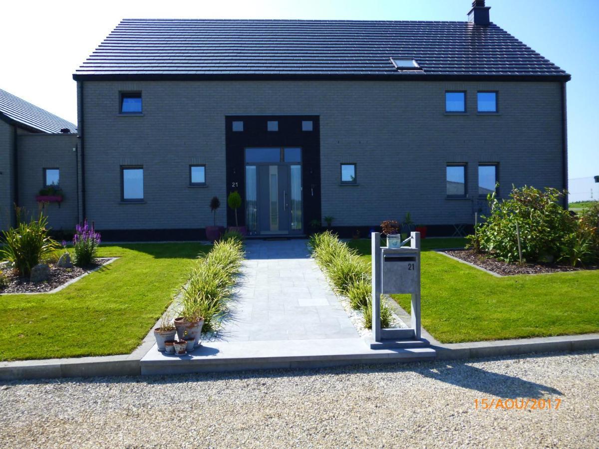 Le Sart-Belles Bed & Breakfast Eksteriør bilde
