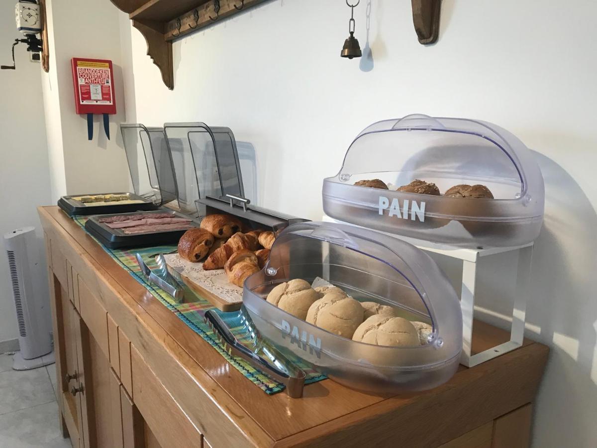 Le Sart-Belles Bed & Breakfast Eksteriør bilde